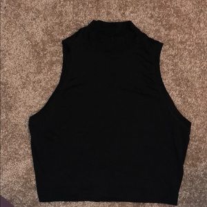 Lululemon crop tank